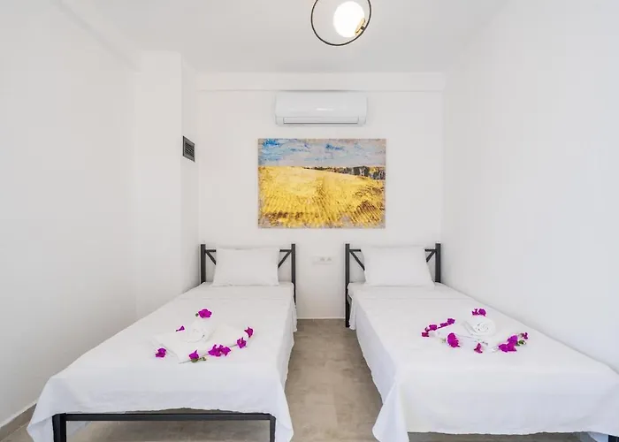 Leyla - Center Villa Kaş