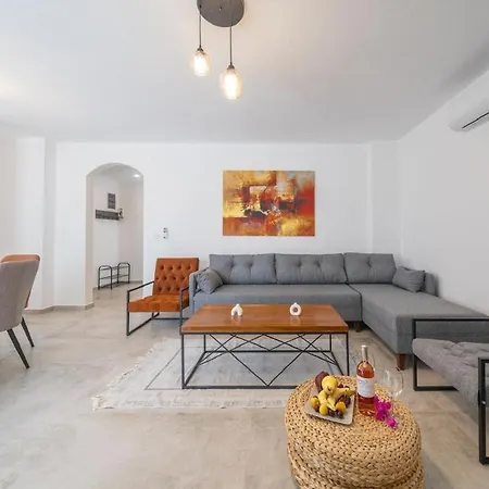 Leyla - Center Villa