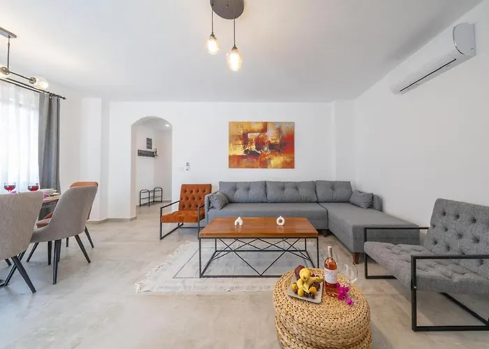 Leyla - Center Villa