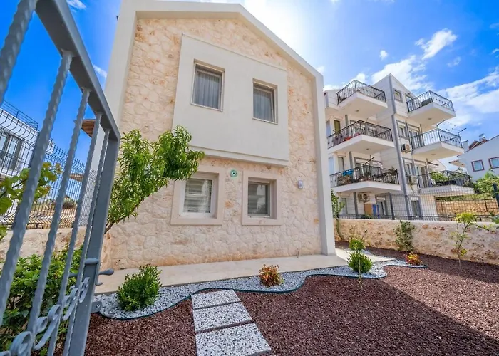 Leyla - Center Villa *