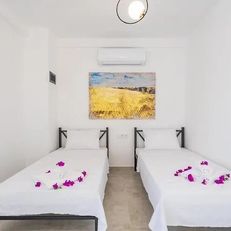 Leyla - Center Villa Kaş